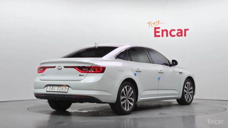 Renault-KoreaSamsung SM6