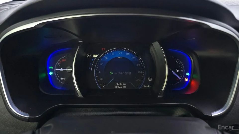 Renault-KoreaSamsung SM6