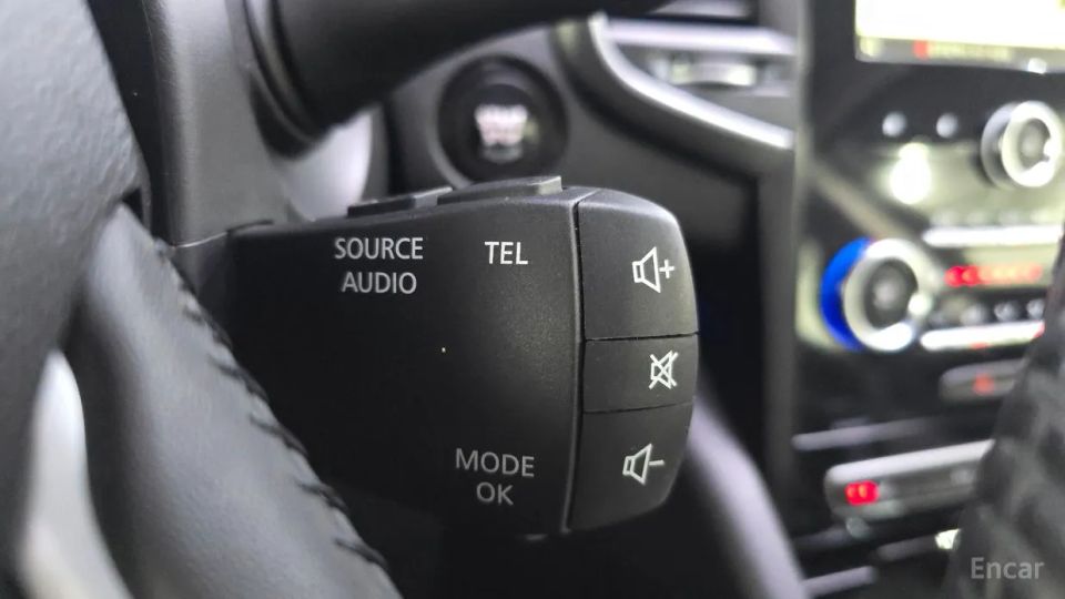 Renault-KoreaSamsung SM6