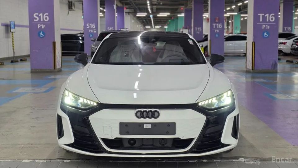 Audi RS e-tron GT