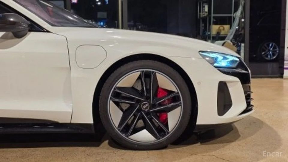 Audi RS e-tron GT
