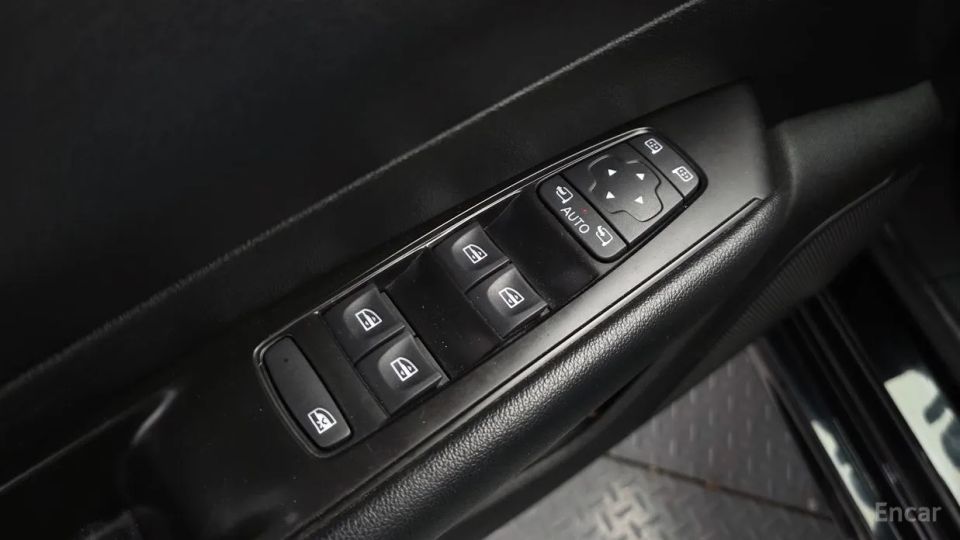 Renault-KoreaSamsung SM6