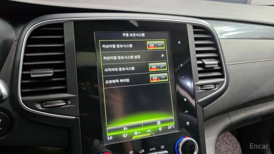 Renault-KoreaSamsung SM6