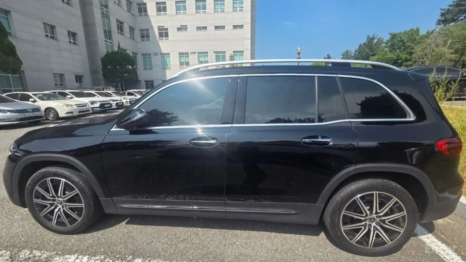 Mercedes-Benz EQB