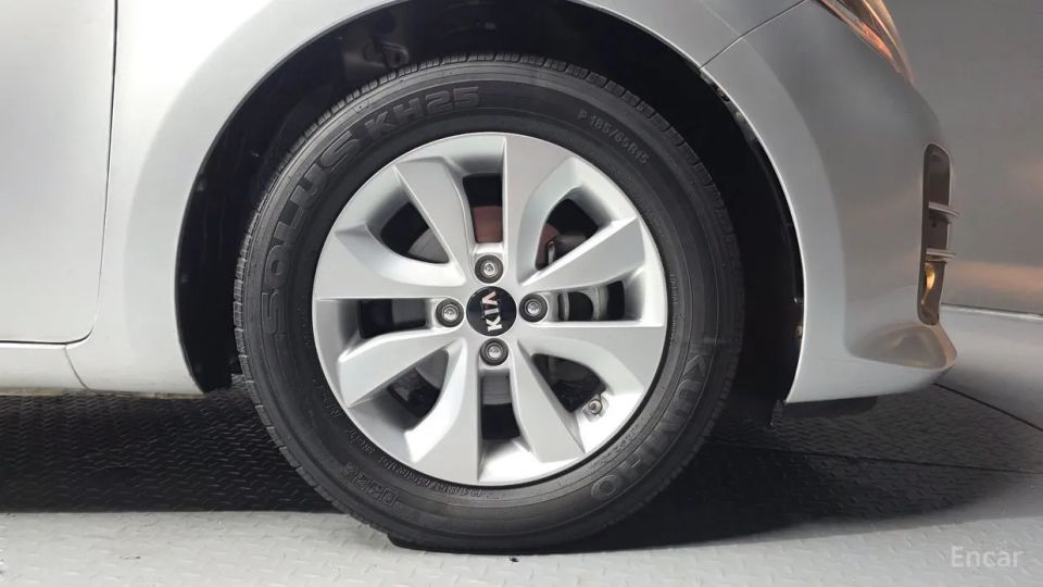 Kia Pride