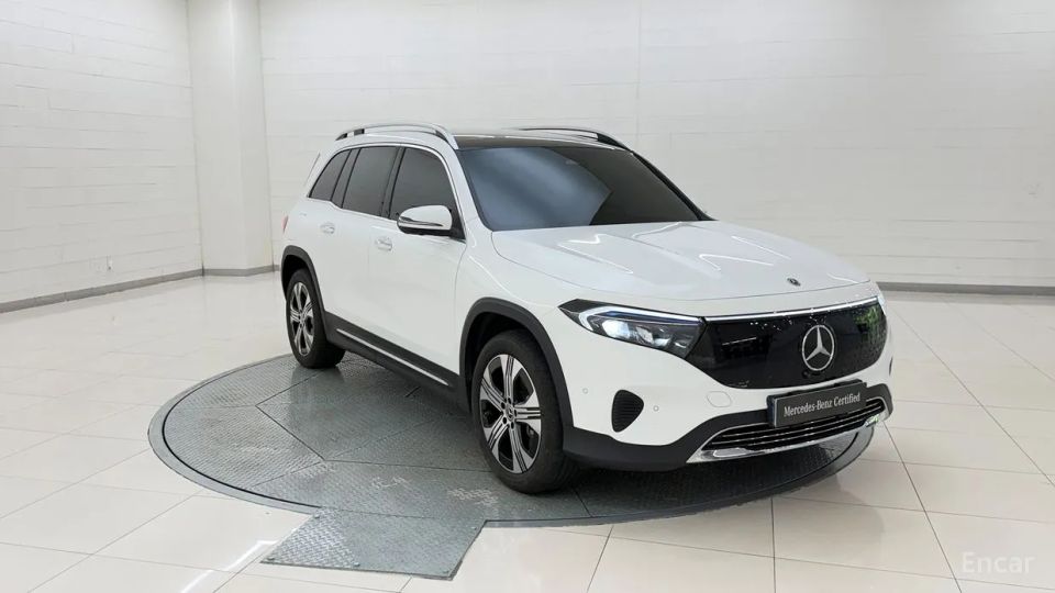 Mercedes-Benz EQB