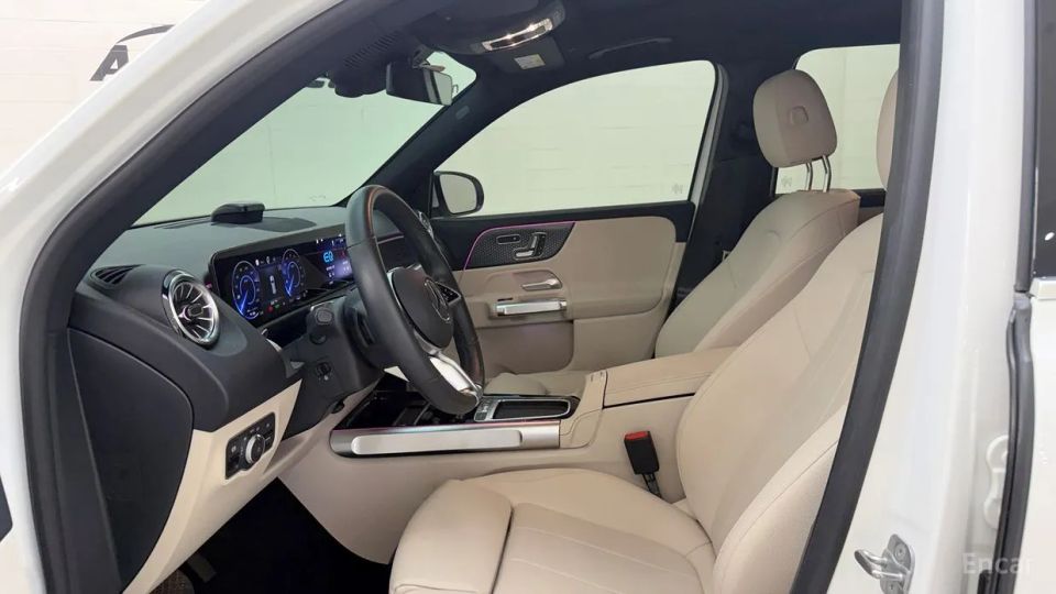 Mercedes-Benz EQB