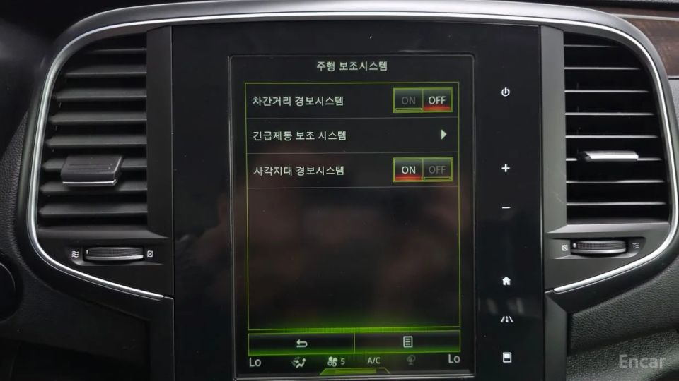 Renault-KoreaSamsung SM6