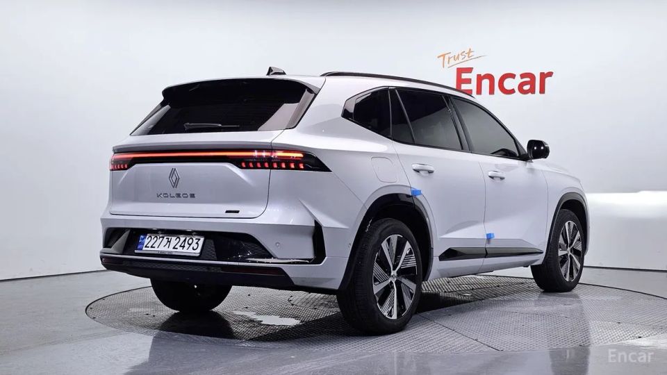 Renault-KoreaSamsung Grand Koleos