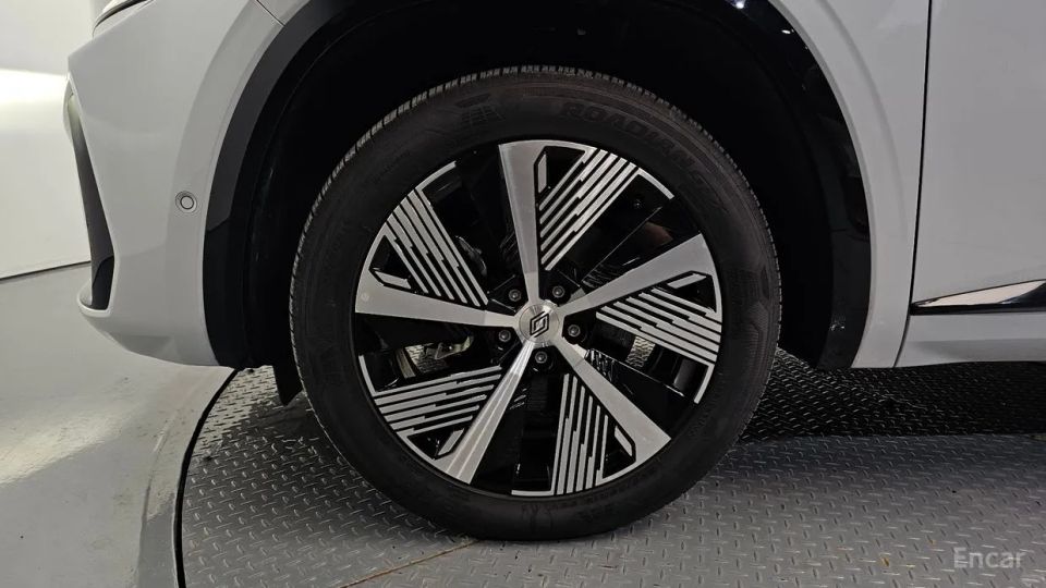 Renault-KoreaSamsung Grand Koleos
