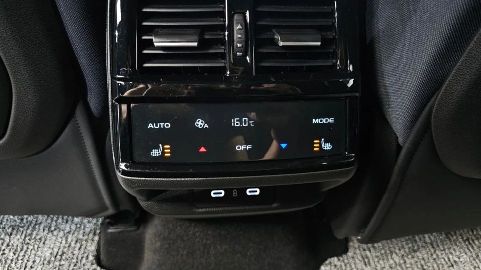 Renault-KoreaSamsung Grand Koleos