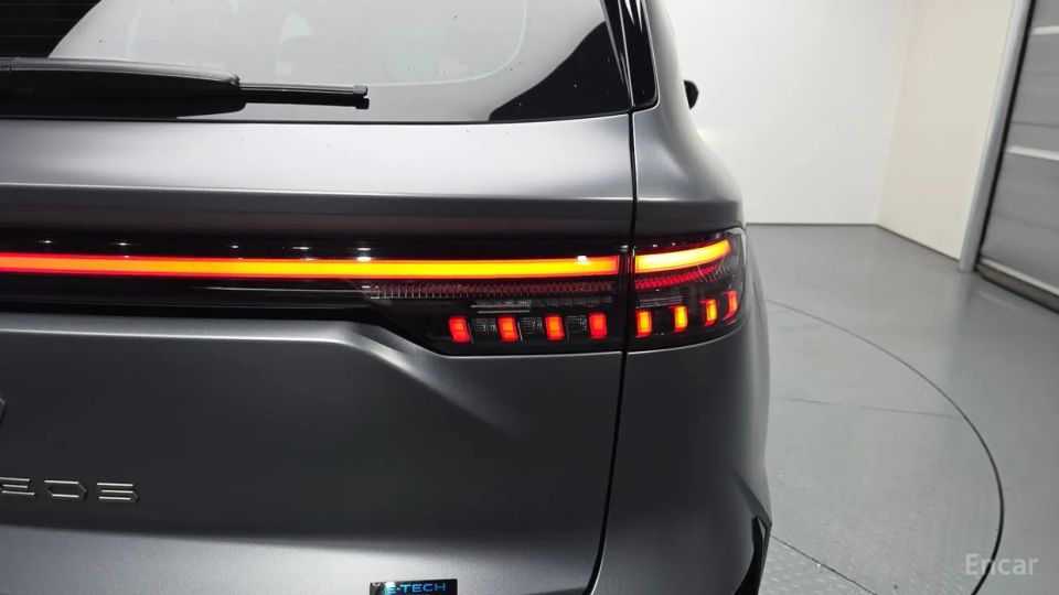 Renault-KoreaSamsung Grand Koleos