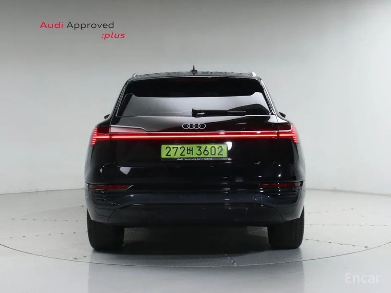 Audi Q8 e-tron