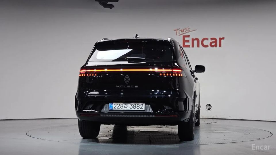 Renault-KoreaSamsung Grand Koleos