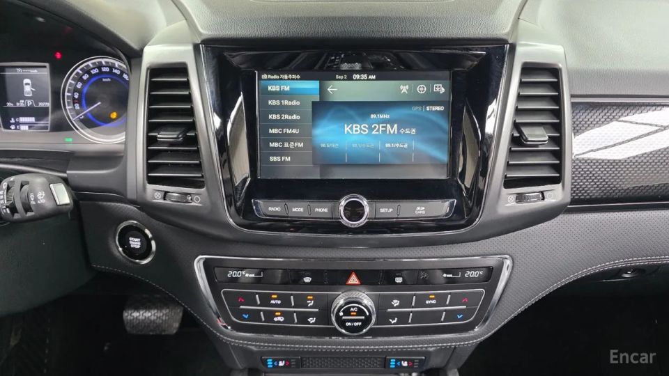 KG_Mobility_Ssangyong Rexton