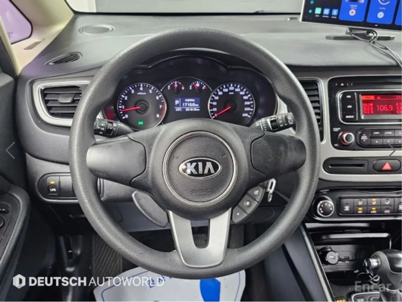 Kia Carens