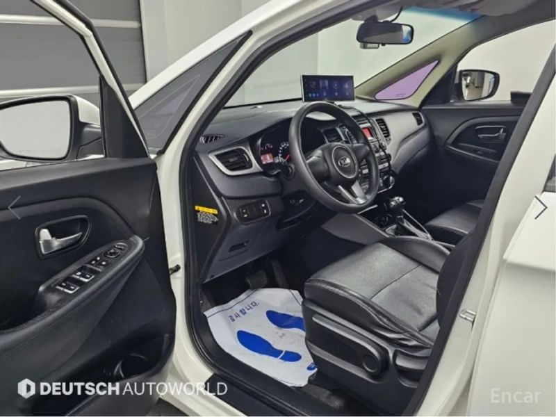 Kia Carens