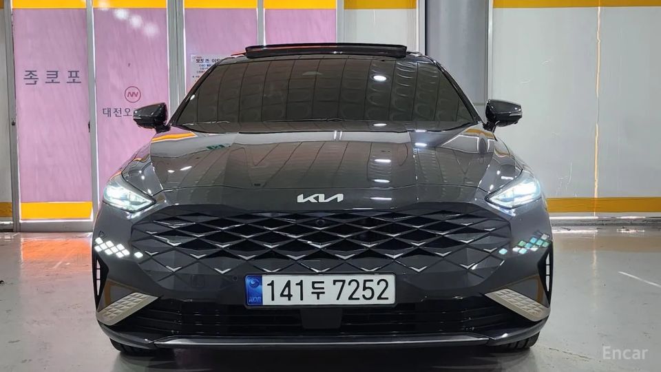 Kia K8