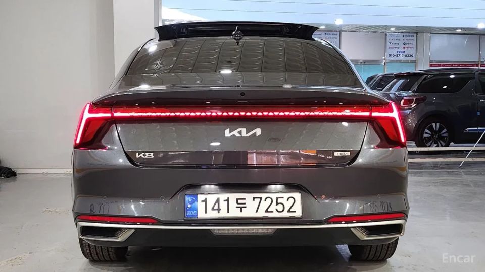 Kia K8