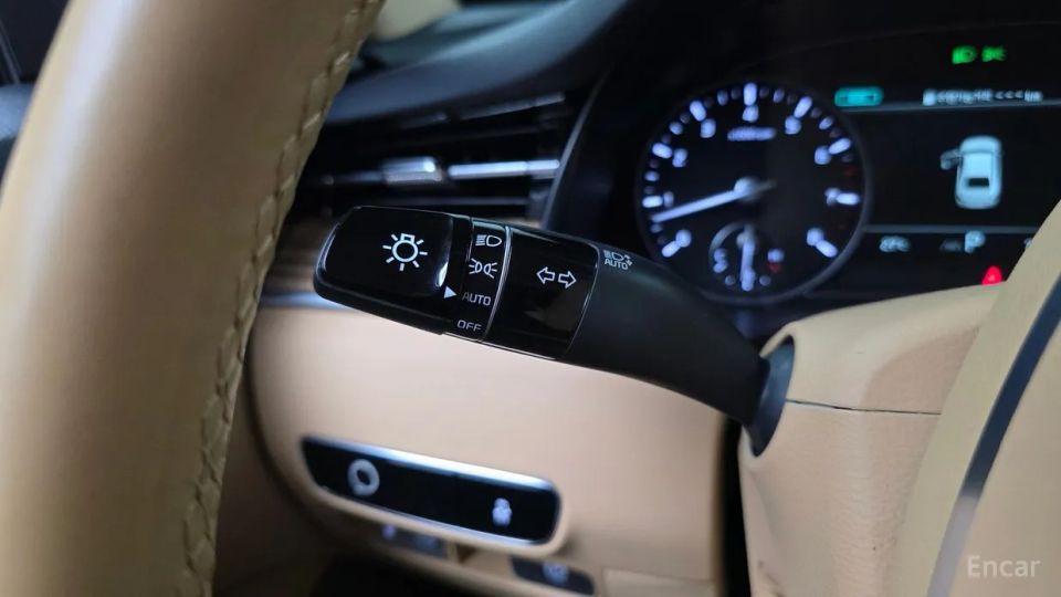 Kia K9
