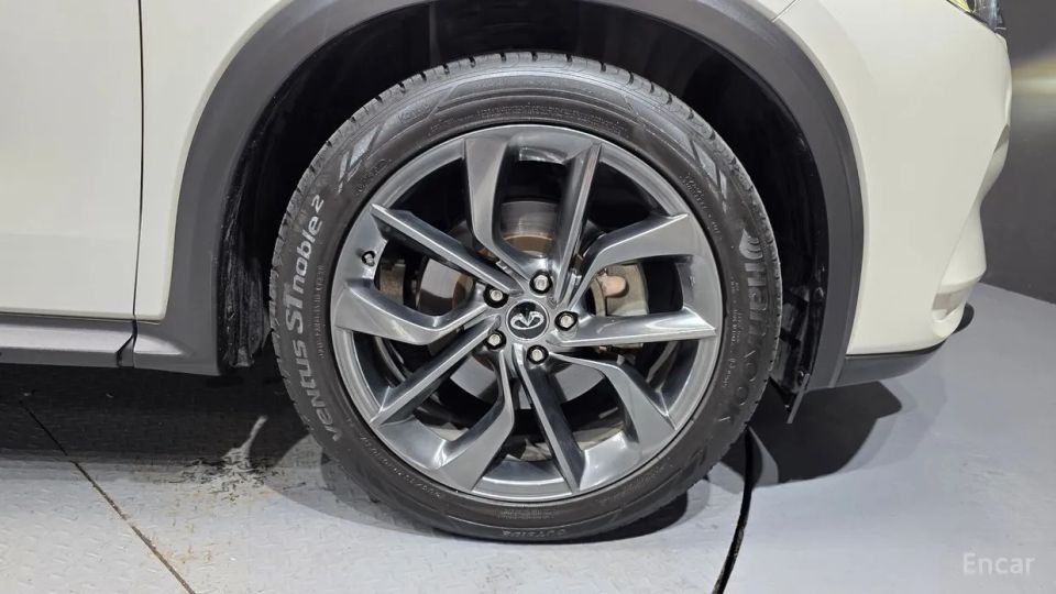 Infiniti QX50