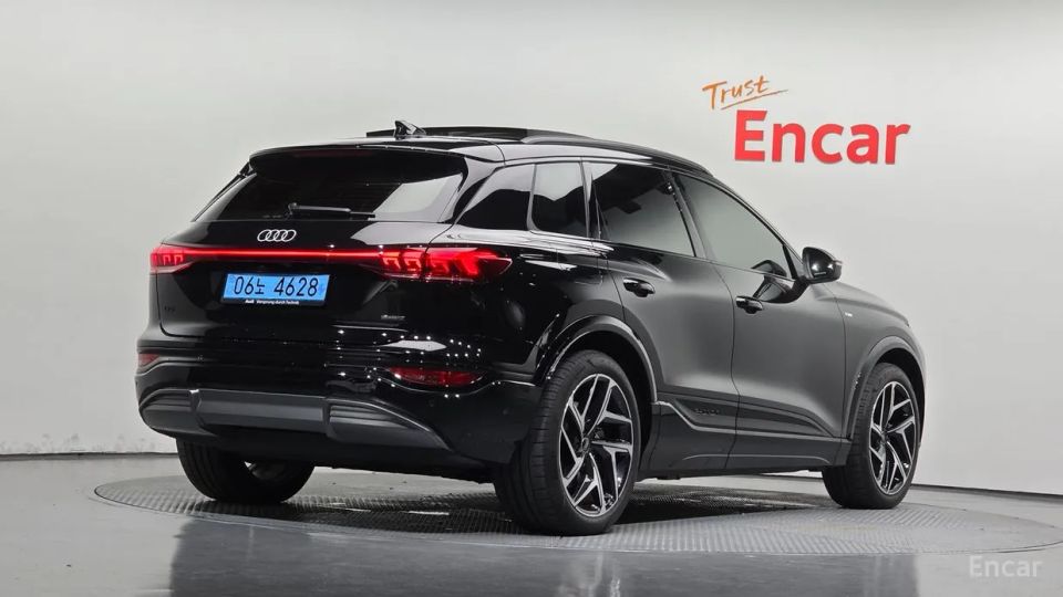 Audi Q6 e-tron