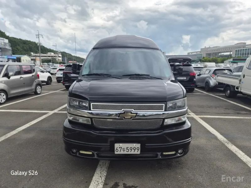 Chevrolet Express Van