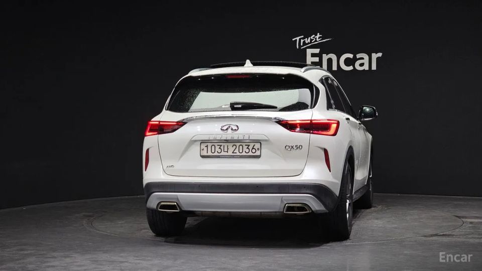 Infiniti QX50