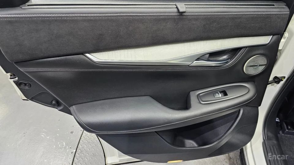 Infiniti QX50