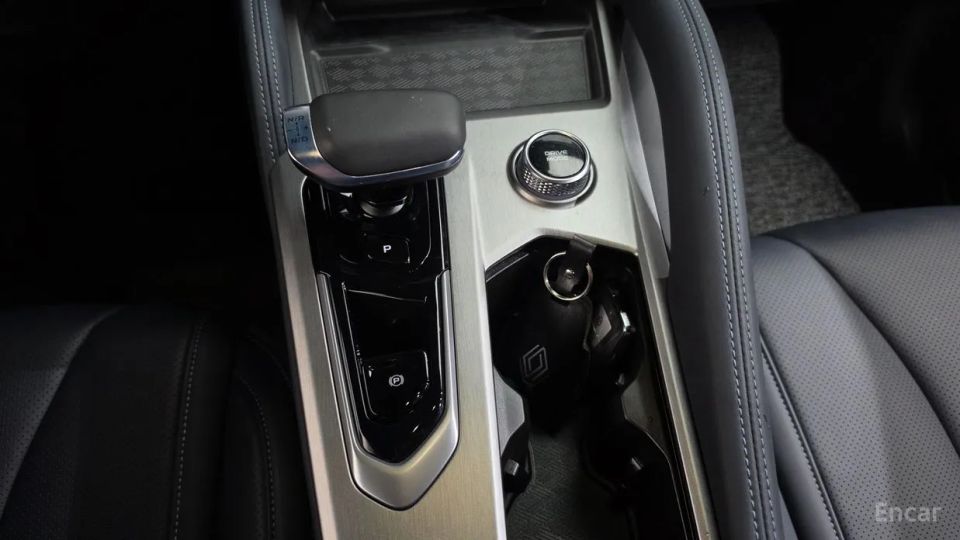 Renault-KoreaSamsung Grand Koleos
