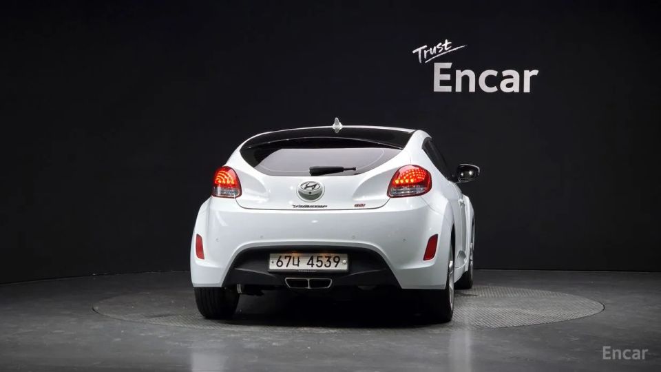 Hyundai Veloster
