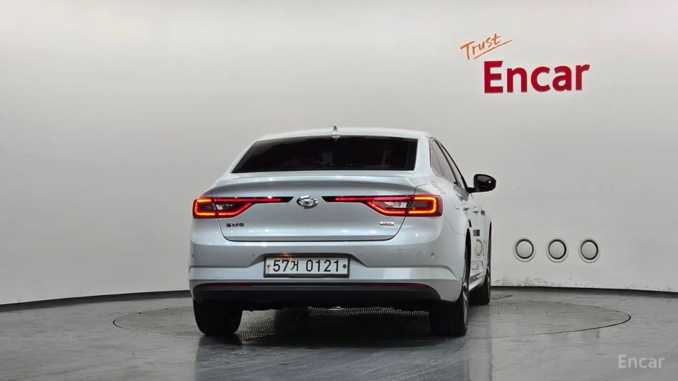Renault-KoreaSamsung SM6