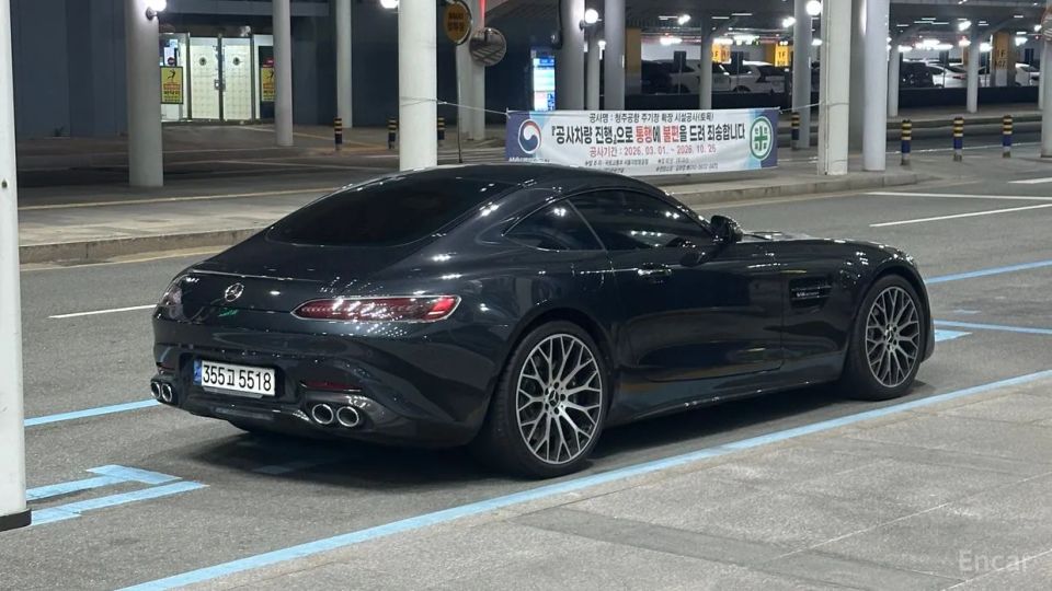 Mercedes-Benz AMG GT