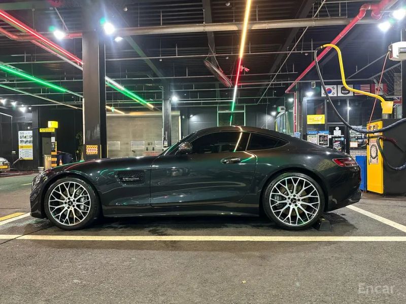 Mercedes-Benz AMG GT