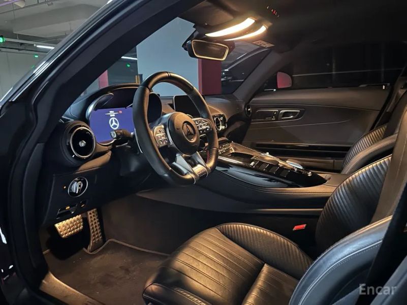 Mercedes-Benz AMG GT