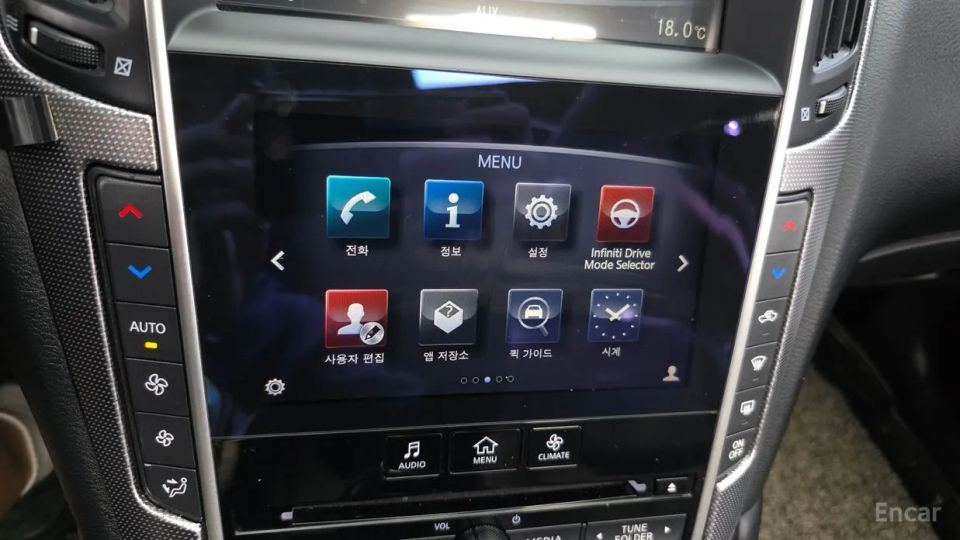 Infiniti Q50