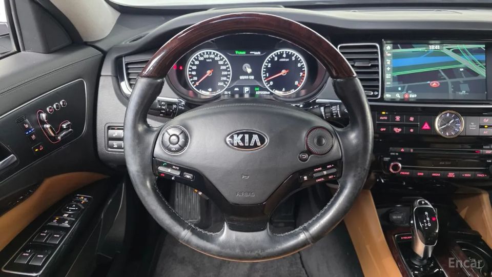 Kia K9