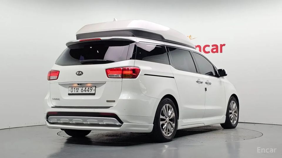 Kia Canival