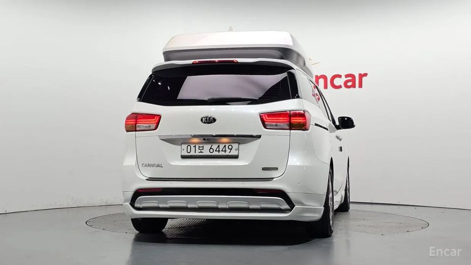 Kia Canival