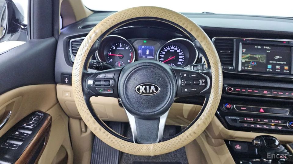 Kia Canival