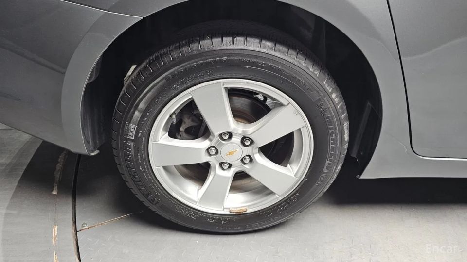 ChevroletGMDaewoo Cruze