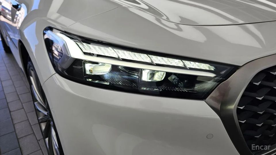 Kia K9