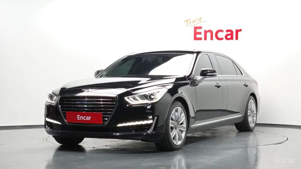 Genesis EQ900