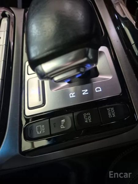 Genesis EQ900