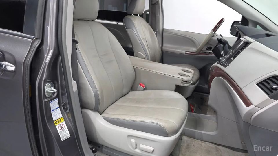 Toyota Sienna