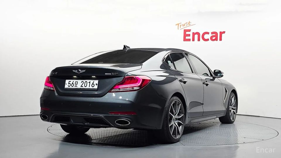 Genesis G70