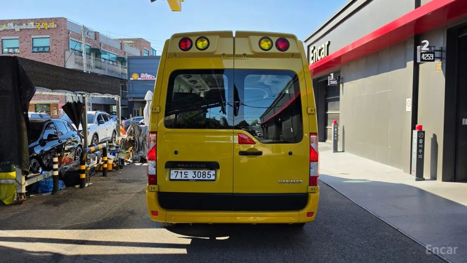 Renault-KoreaSamsung Master