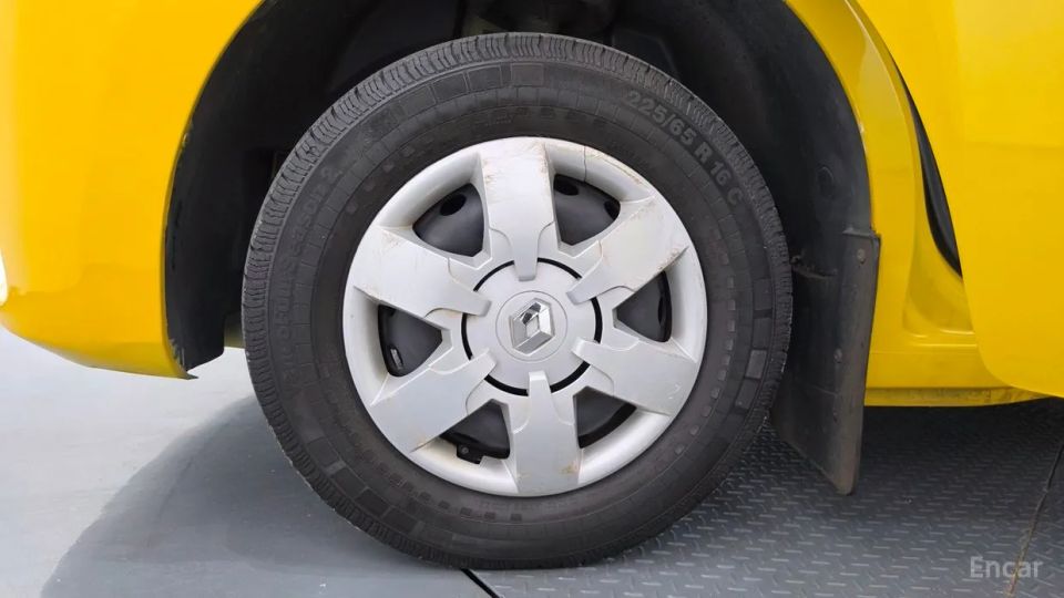 Renault-KoreaSamsung Master