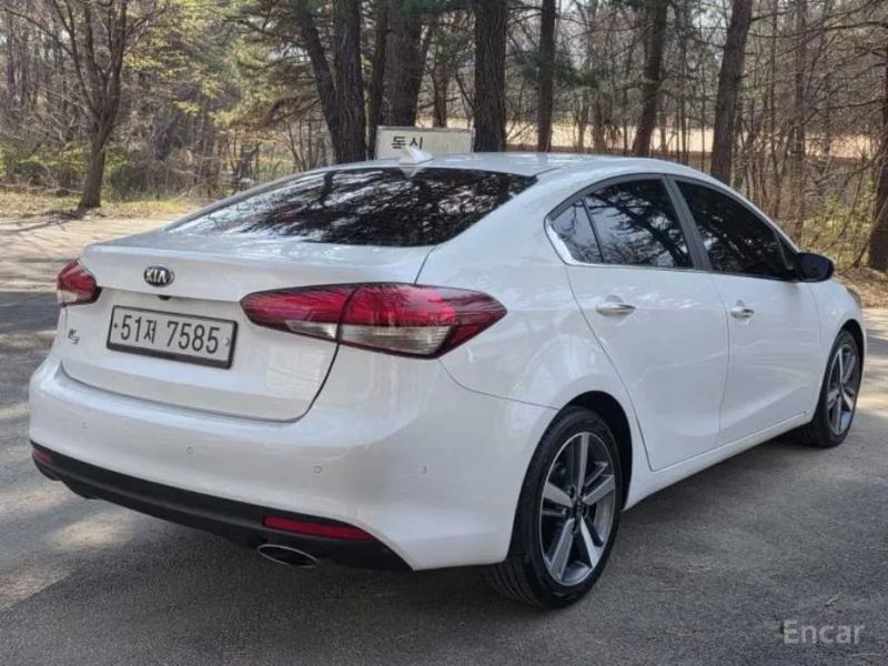 Kia K3