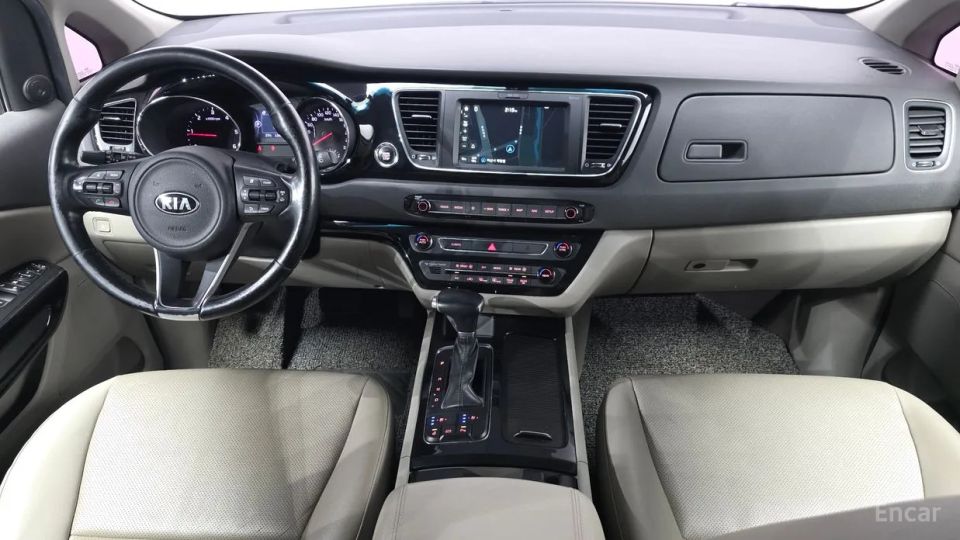 Kia Canival